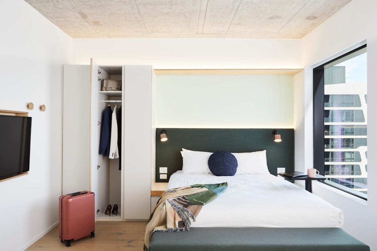 Scape Living At Franklin Hotel Melbourne Exterior photo
